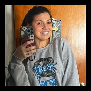 Meet your Posher, Julie